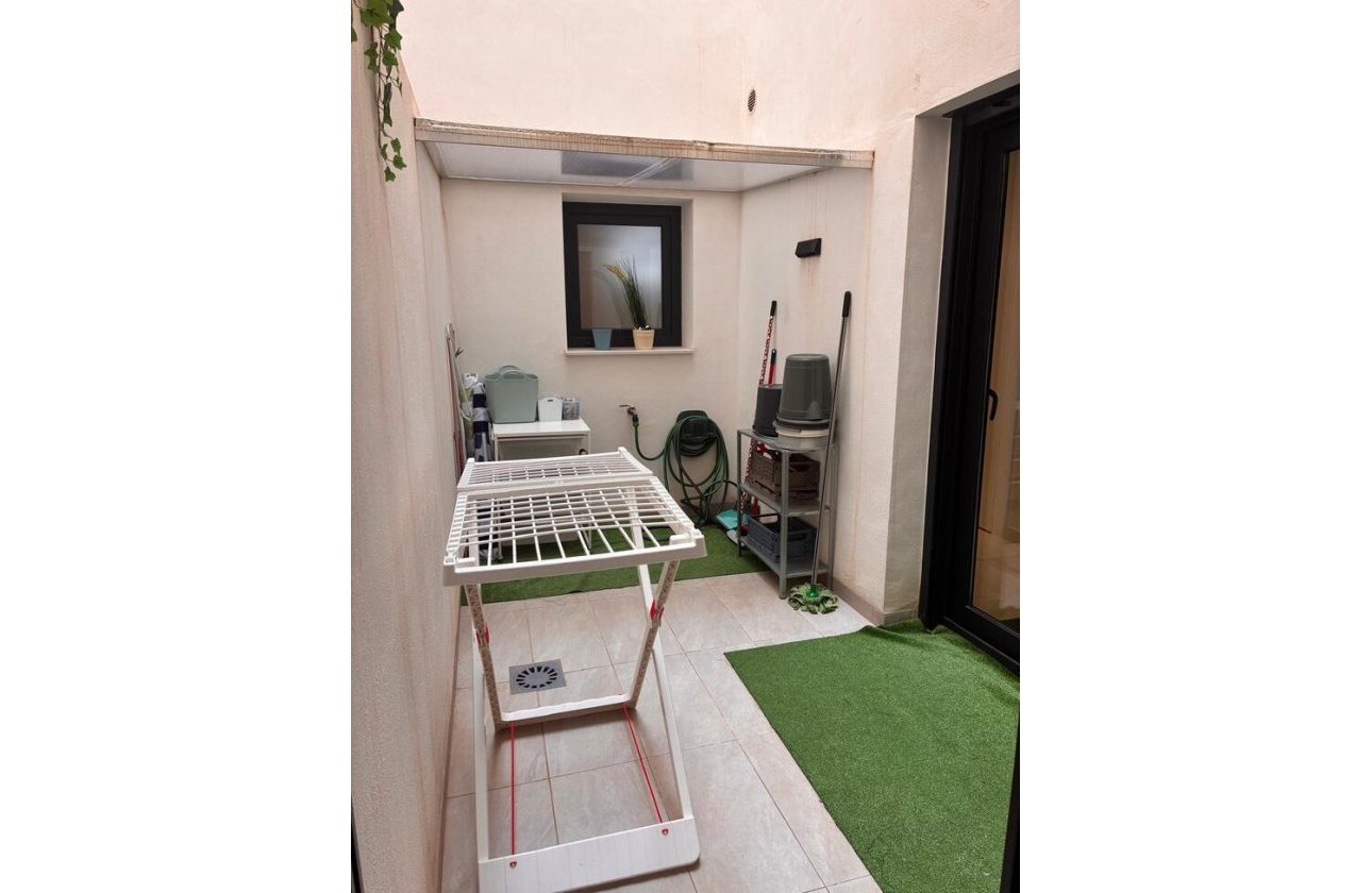 Resale - Apartment -
Los Altos - Costa Blanca