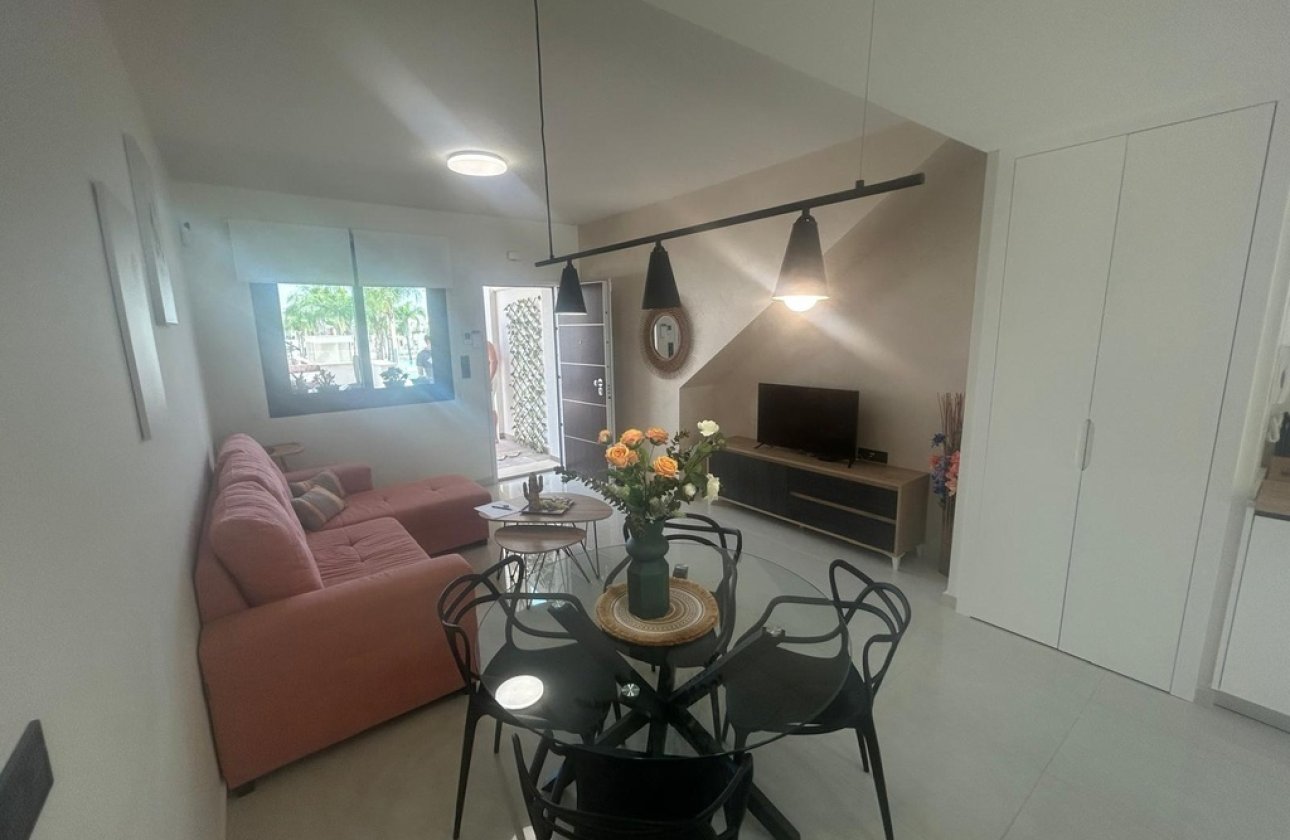 Resale - Apartment -
Los Balcones - AMAY Urbanisation
