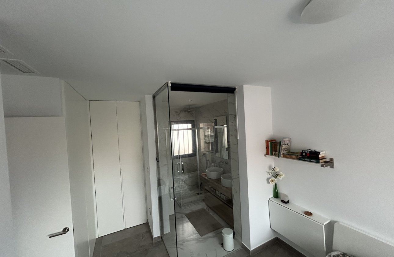 Resale - Apartment -
Los Balcones - Costa Blanca