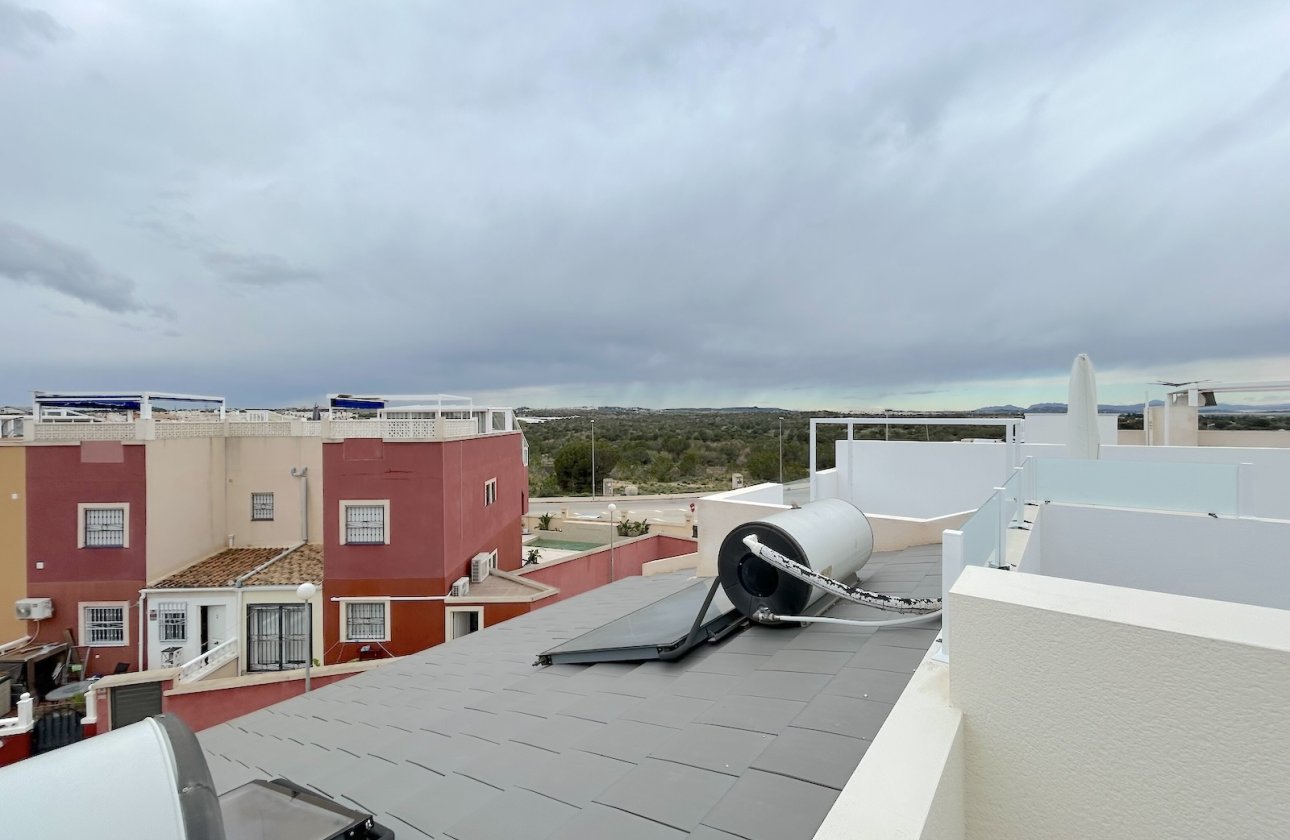 Resale - Apartment -
Los Balcones - Costa Blanca