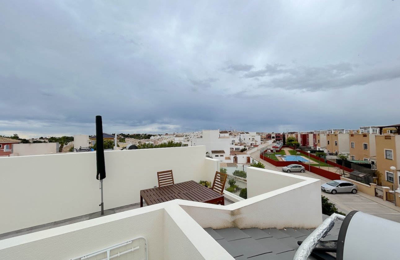 Resale - Apartment -
Los Balcones - Costa Blanca