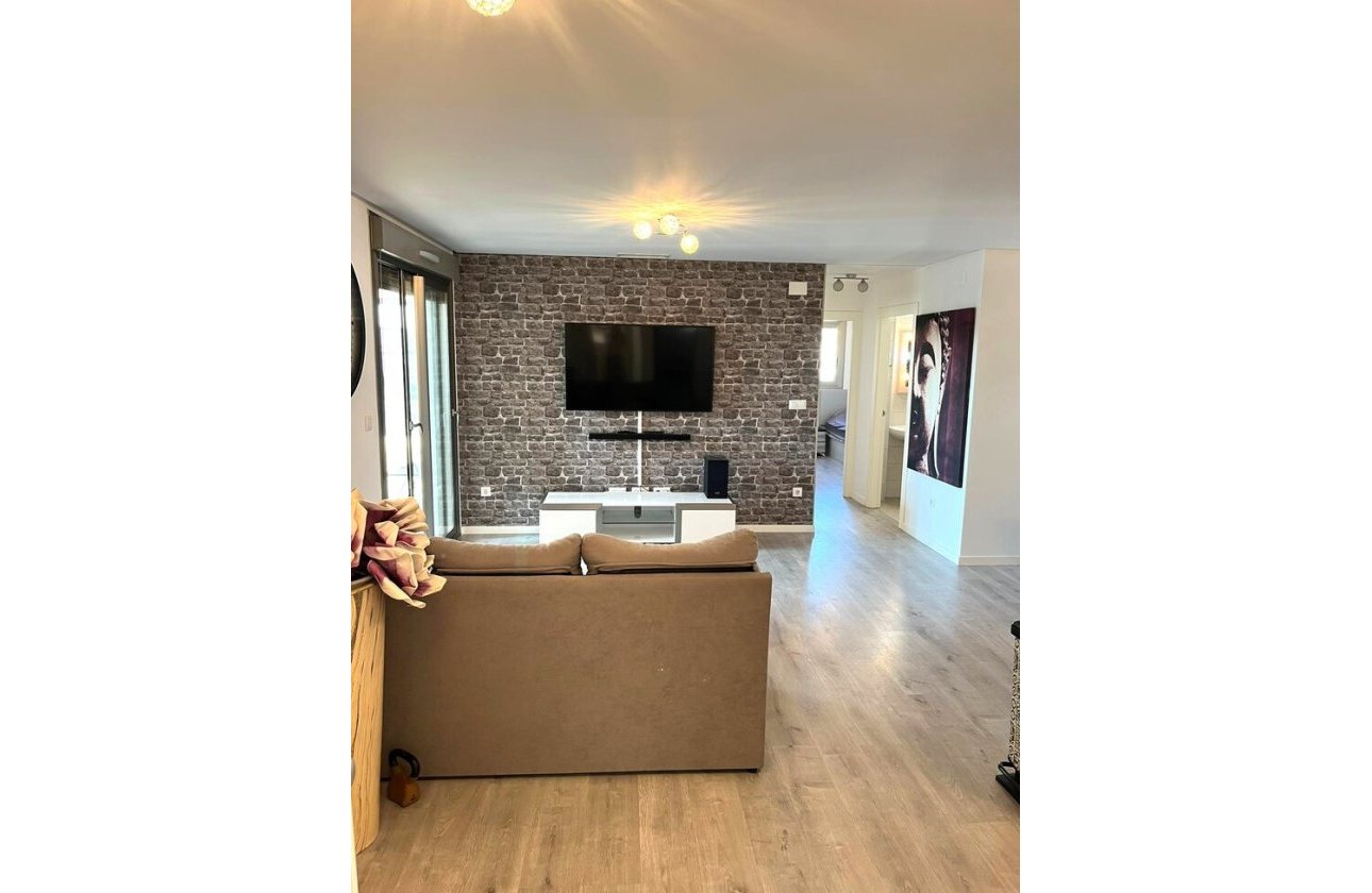 Resale - Apartment -
Los Dolses - Inland