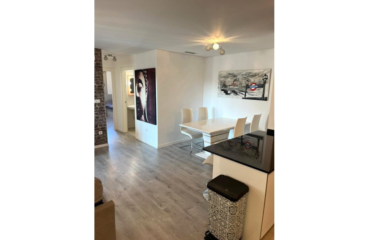 Resale - Apartment -
Los Dolses - Inland