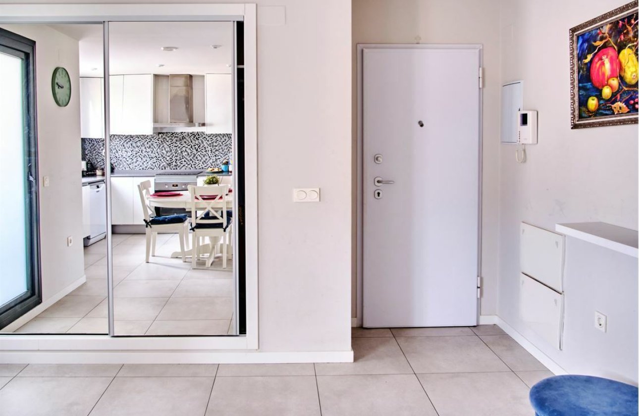 Resale - Apartment -
Mil Palmeras - Costa Blanca