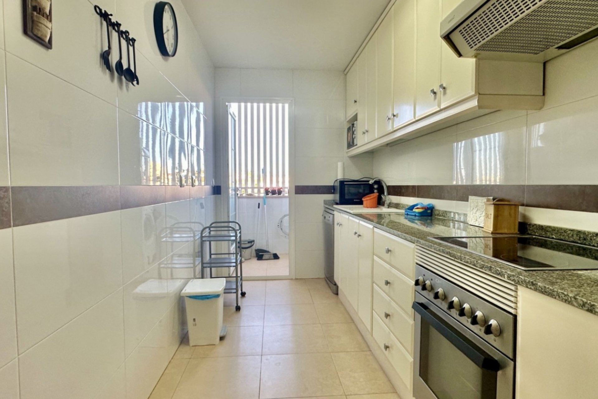 Resale - Apartment -
Mil Palmeras - Costa Blanca