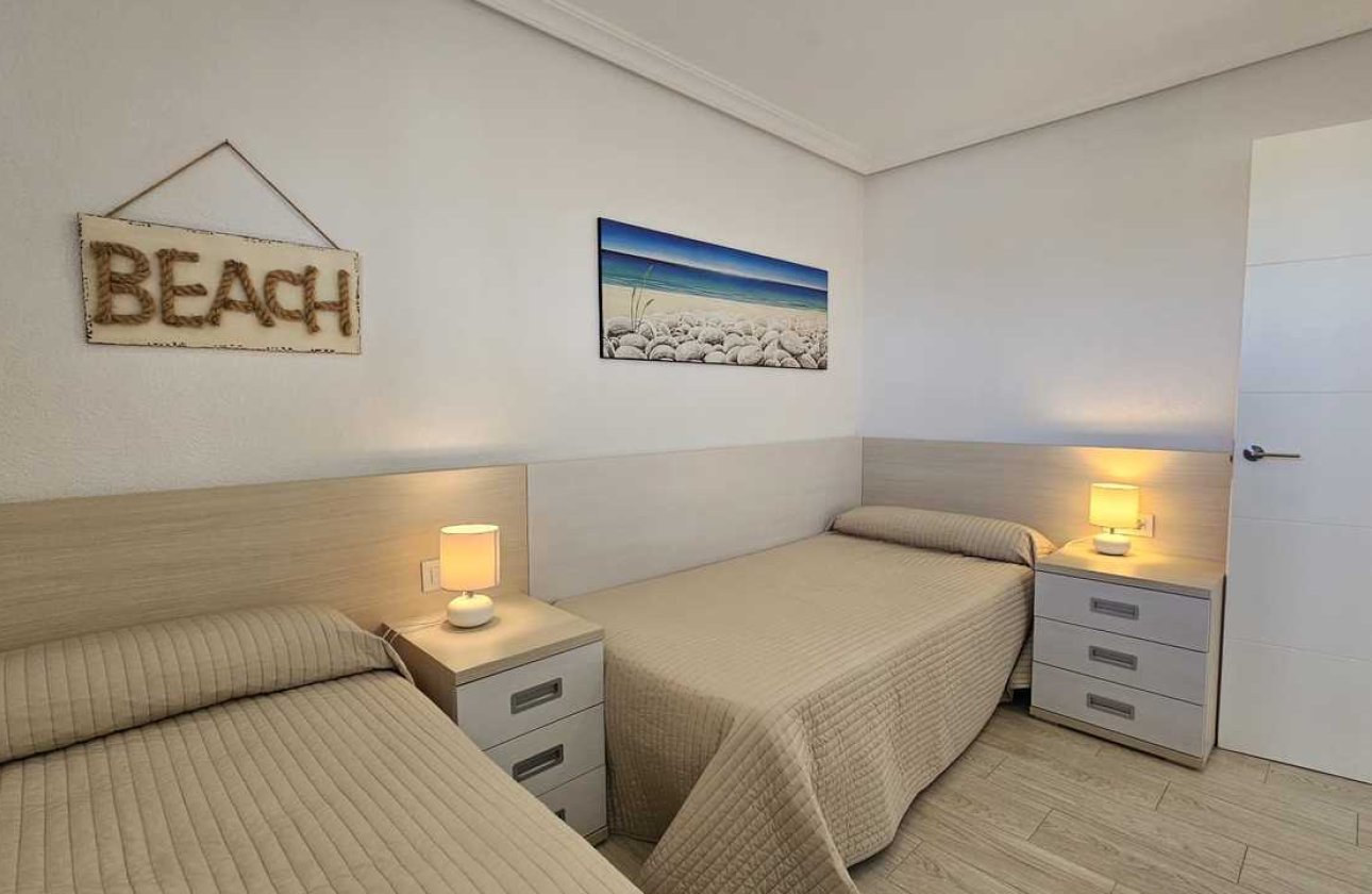 Resale - Apartment -
Mil Palmeras - Costa Blanca