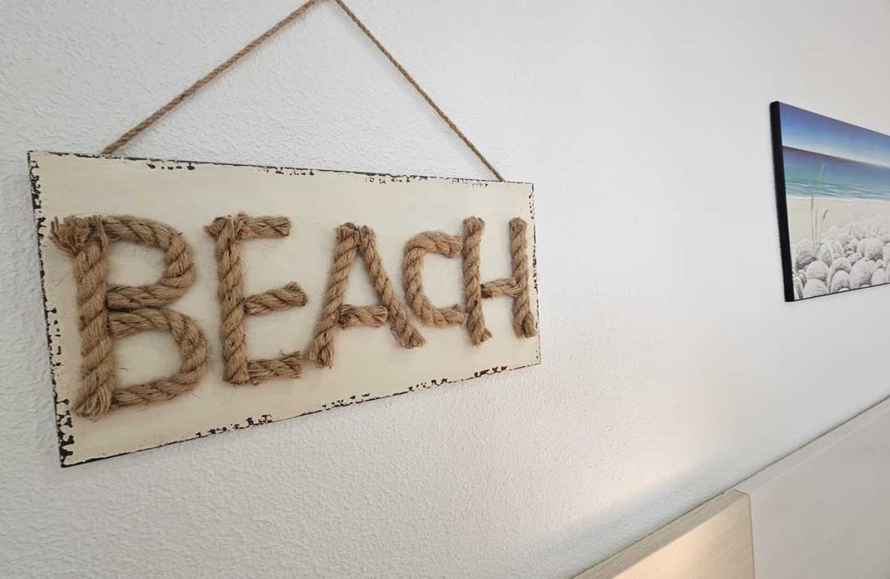 Resale - Apartment -
Mil Palmeras - Costa Blanca