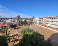 Resale - Apartment -
Mil Palmeras - Costa Blanca