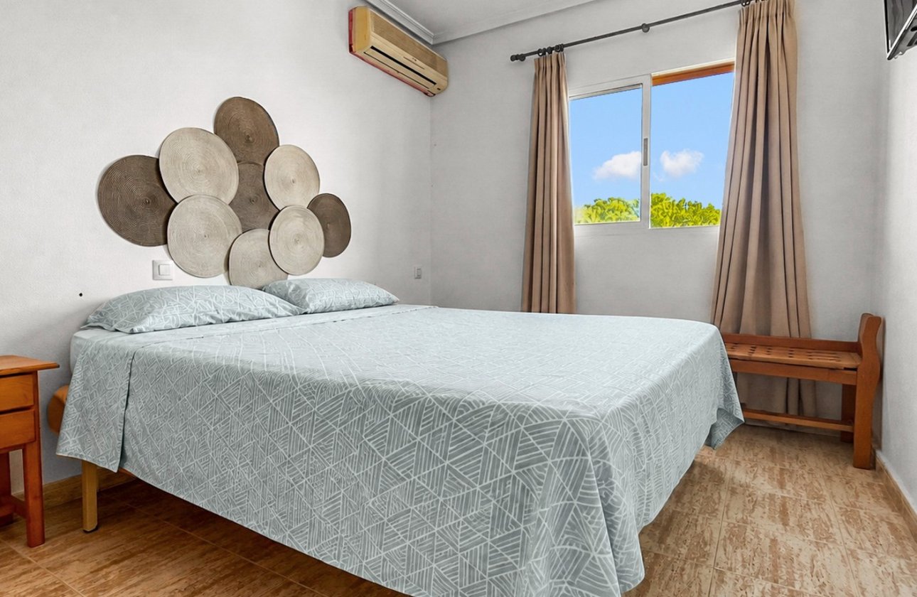 Resale - Apartment -
Mil Palmeras - Costa Blanca