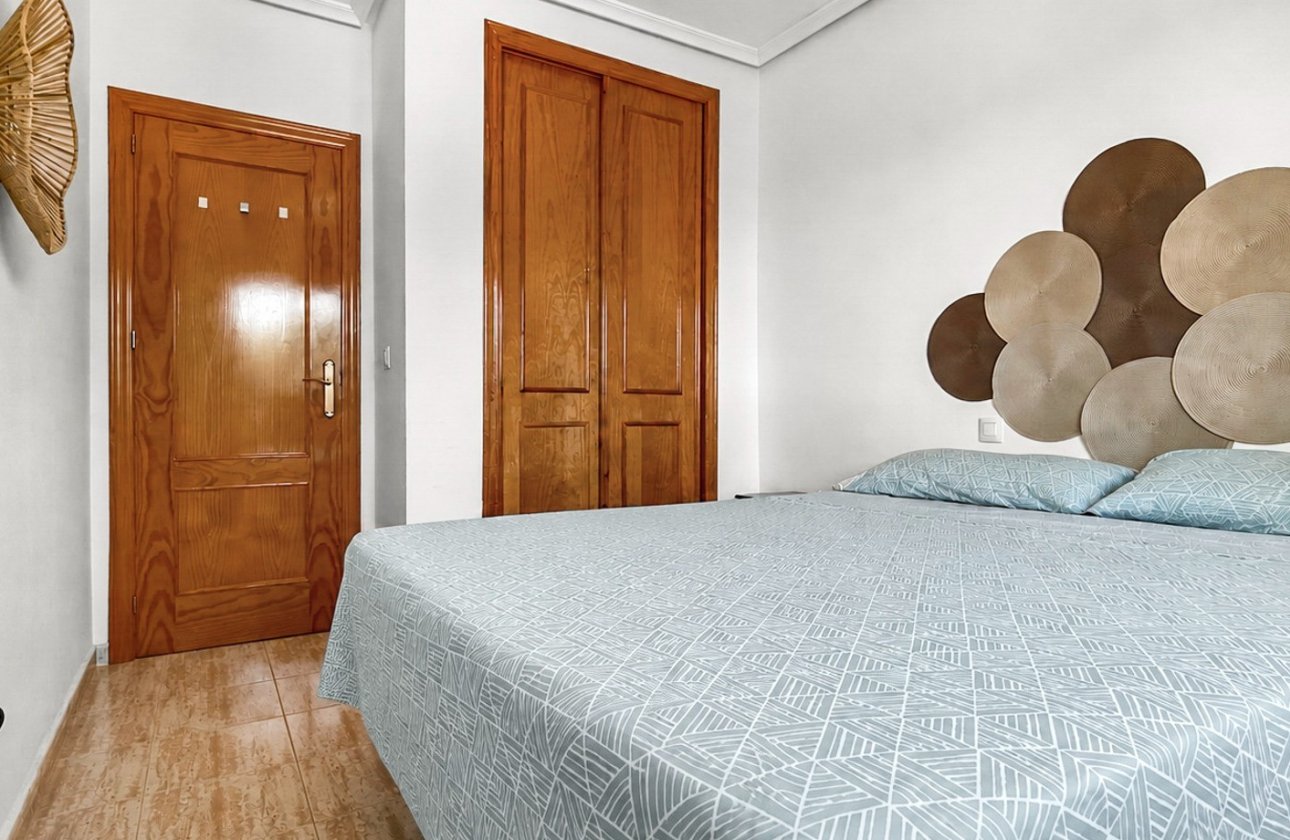 Resale - Apartment -
Mil Palmeras - Costa Blanca
