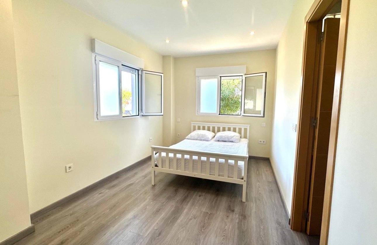 Resale - Apartment -
Orihuela Costa - Altos De Campoamor