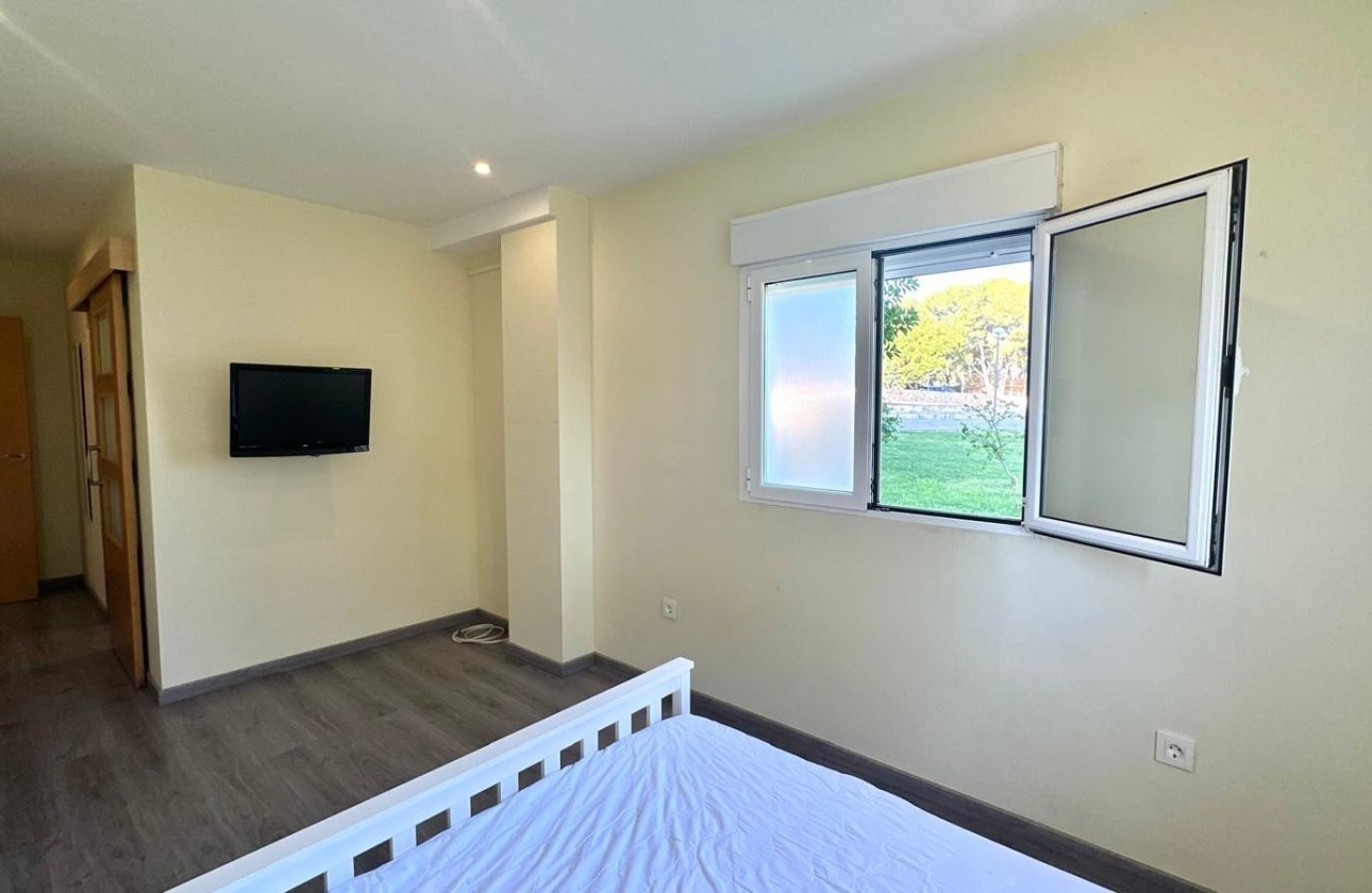 Resale - Apartment -
Orihuela Costa - Altos De Campoamor