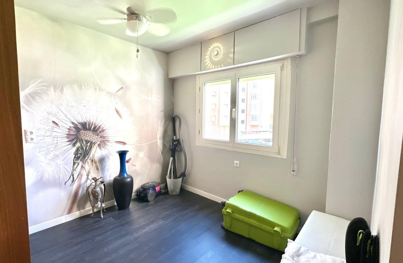 Resale - Apartment -
Orihuela Costa - Campoamor