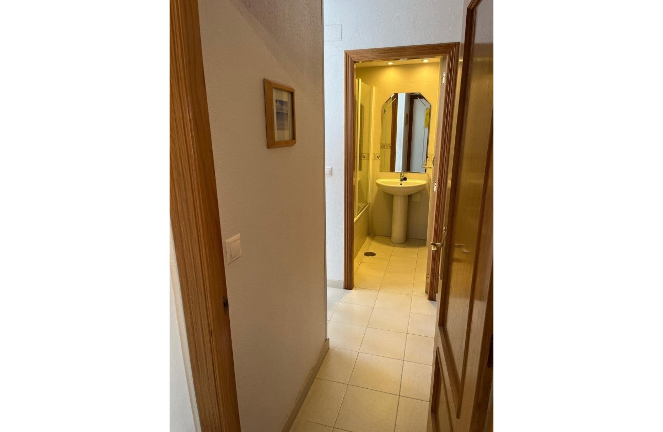 Resale - Apartment -
Orihuela Costa - Campoamor