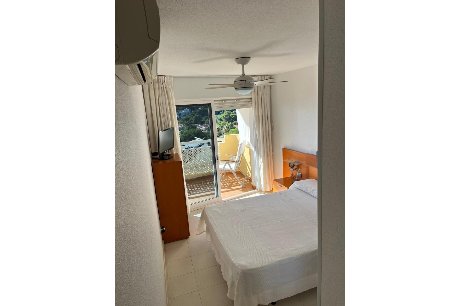 Resale - Apartment -
Orihuela Costa - Campoamor