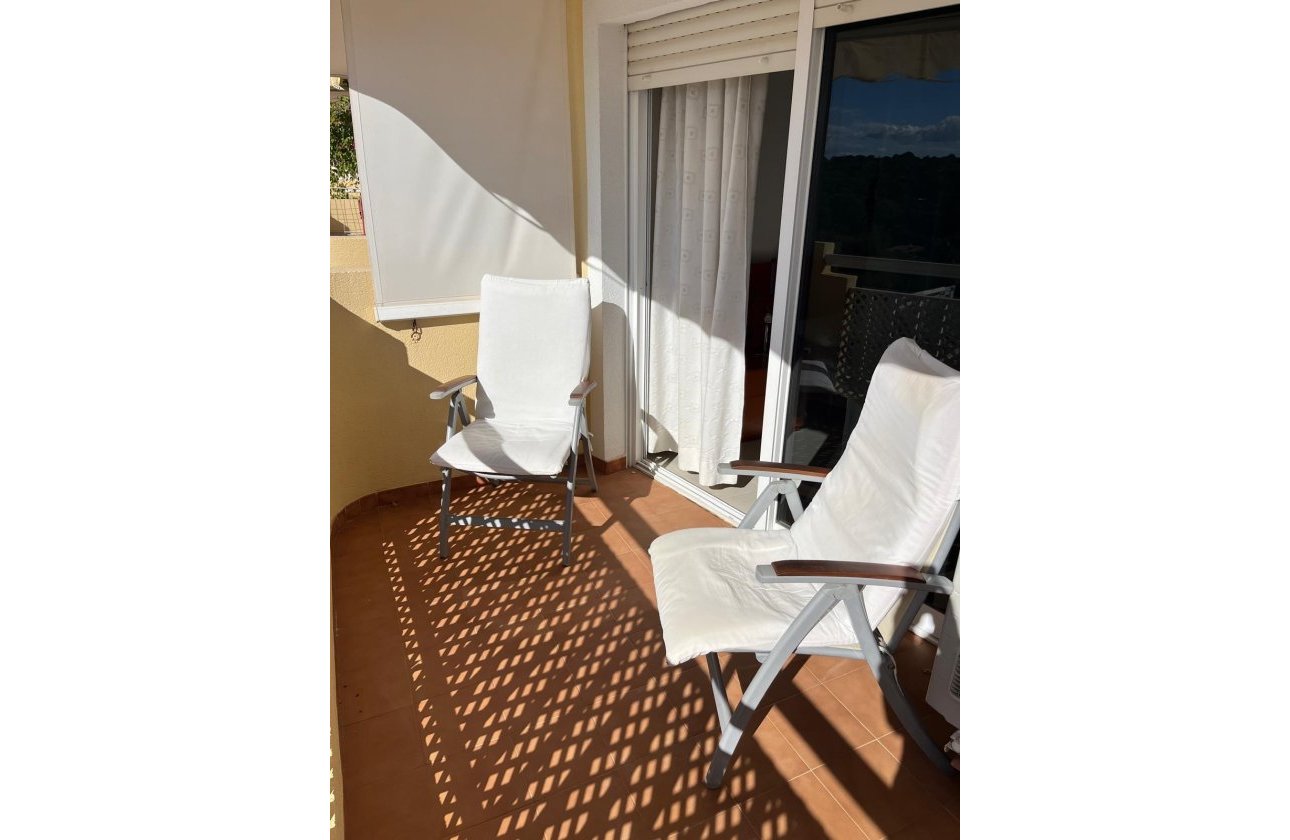 Resale - Apartment -
Orihuela Costa - Campoamor