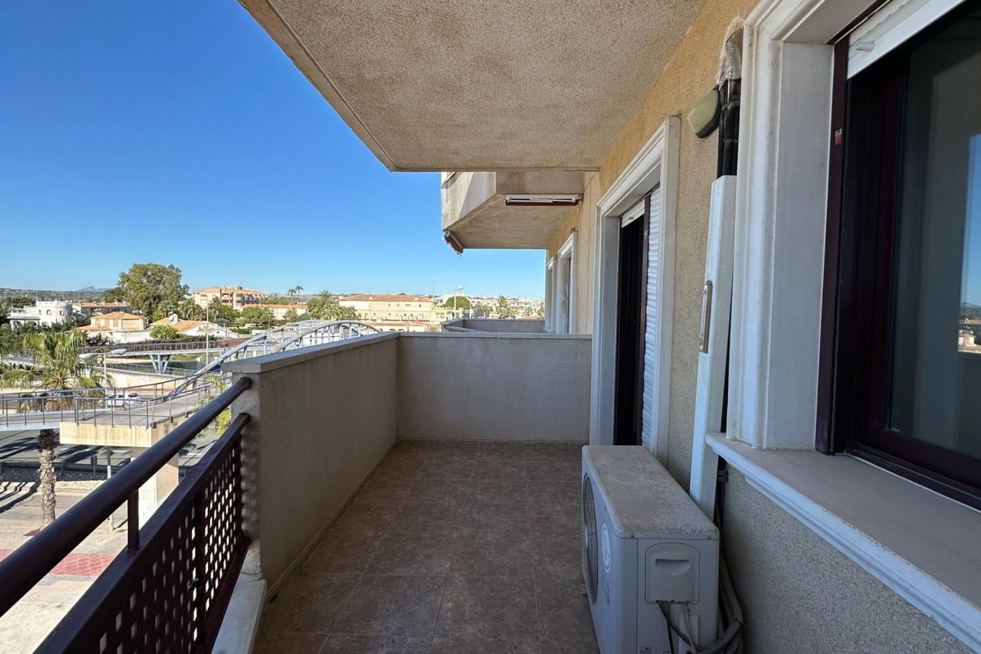 Resale - Apartment -
Orihuela Costa - Campoamor