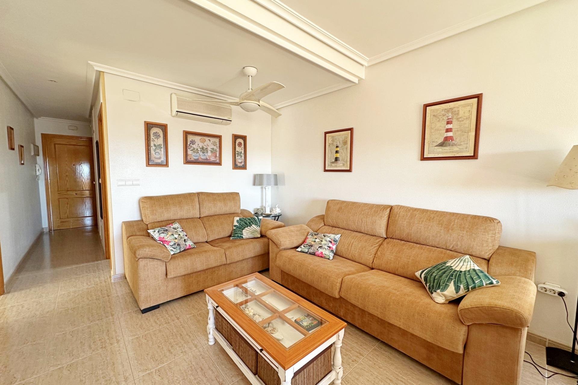 Resale - Apartment -
Orihuela Costa - Campoamor