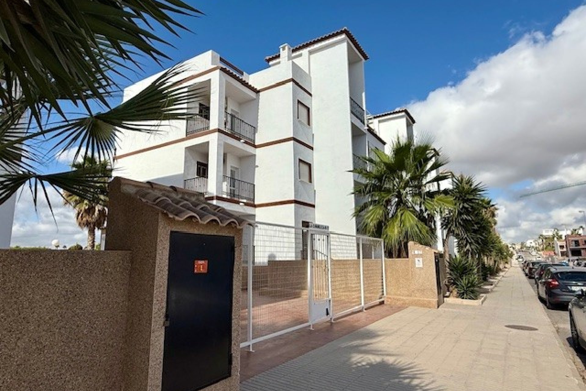 Resale - Apartment -
Orihuela Costa - Costa Blanca