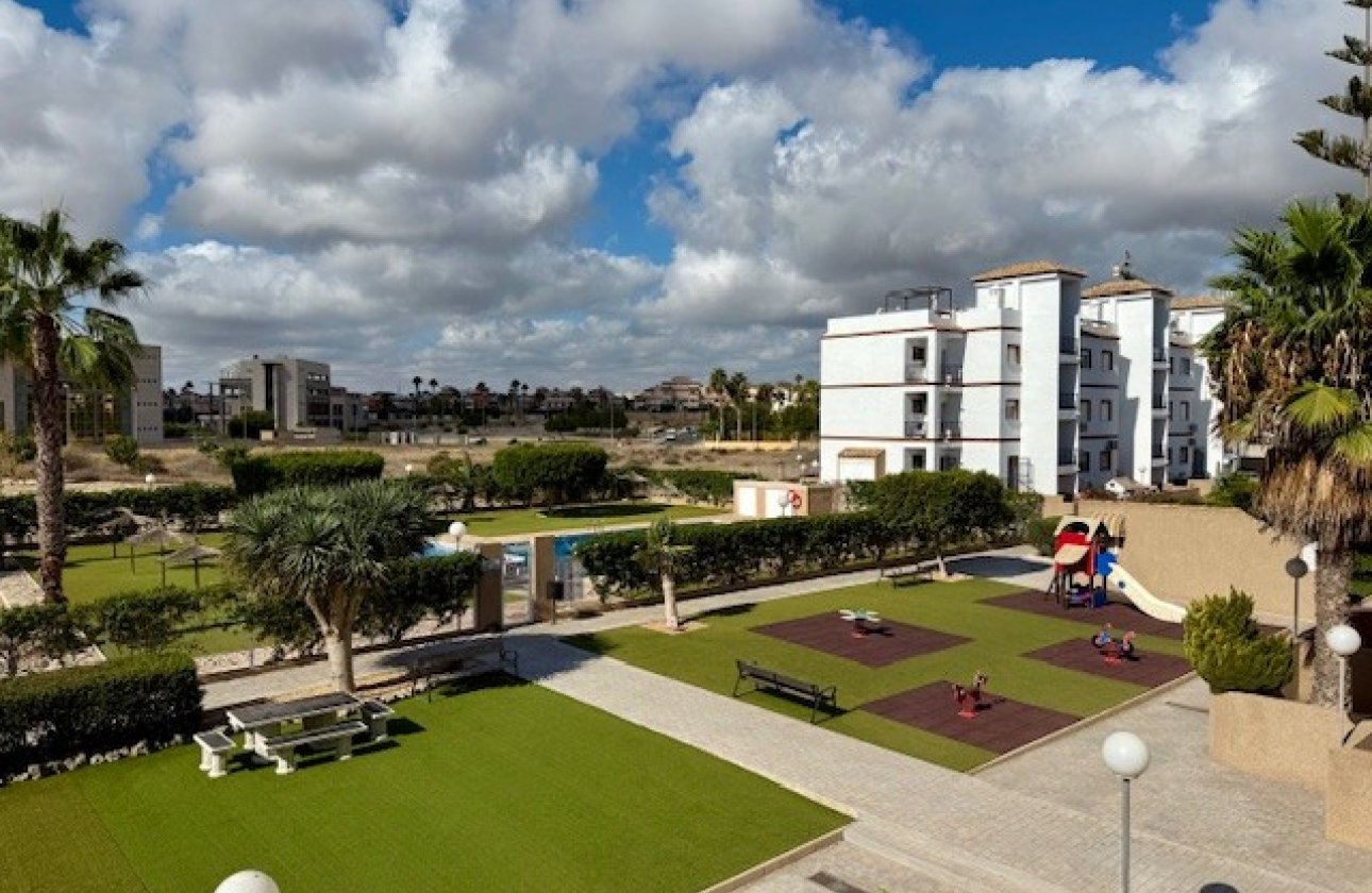 Resale - Apartment -
Orihuela Costa - Costa Blanca