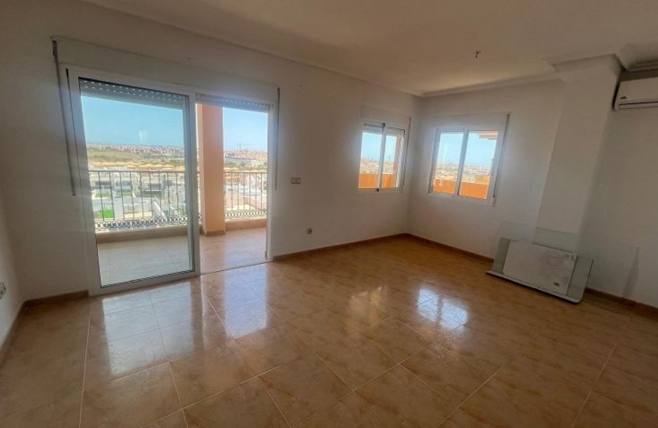 Resale - Apartment -
Orihuela Costa - Costa Blanca