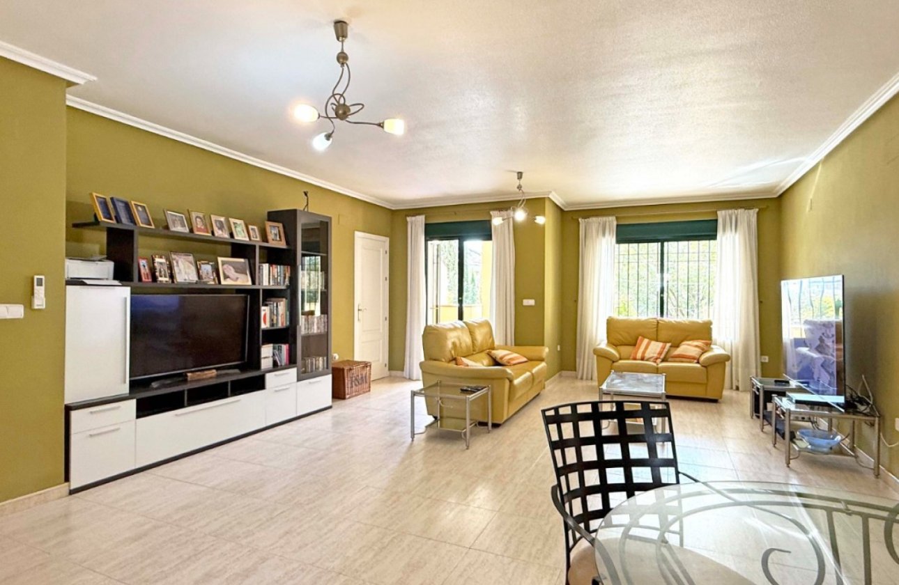 Resale - Apartment -
Orihuela Costa - Costa Blanca