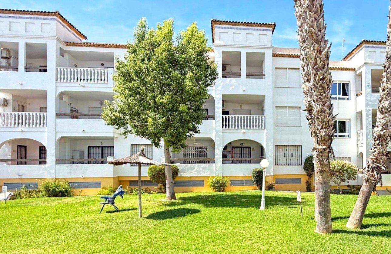 Resale - Apartment -
Orihuela Costa - Costa Blanca