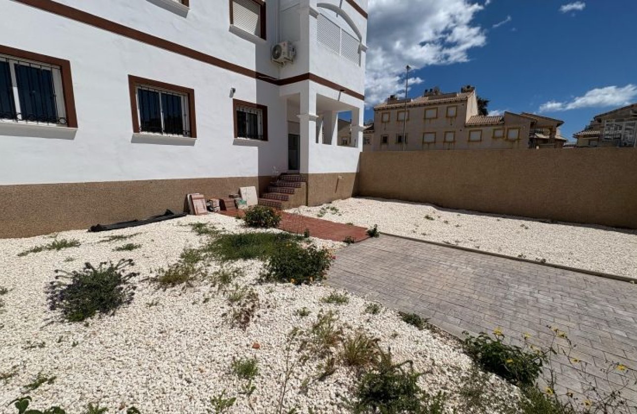 Resale - Apartment -
Orihuela Costa - Costa Blanca