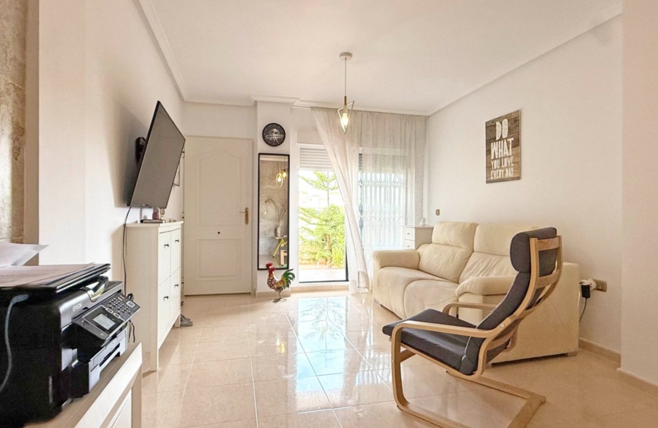 Resale - Apartment -
Orihuela Costa - Costa Blanca