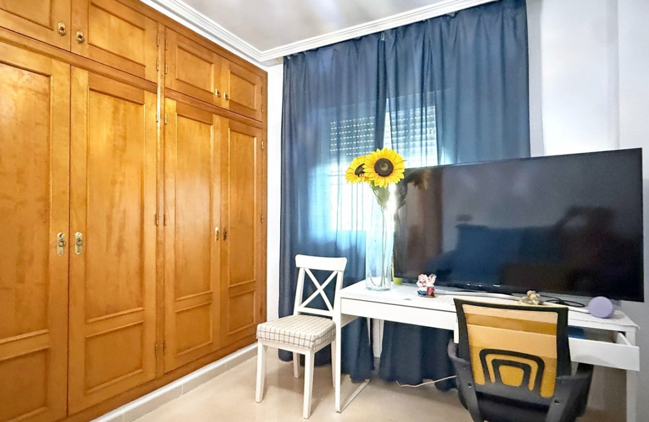 Resale - Apartment -
Orihuela Costa - Costa Blanca