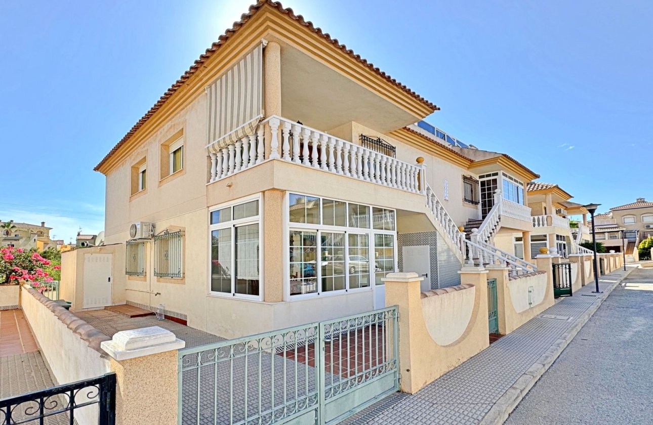 Resale - Apartment -
Orihuela Costa - Costa Blanca