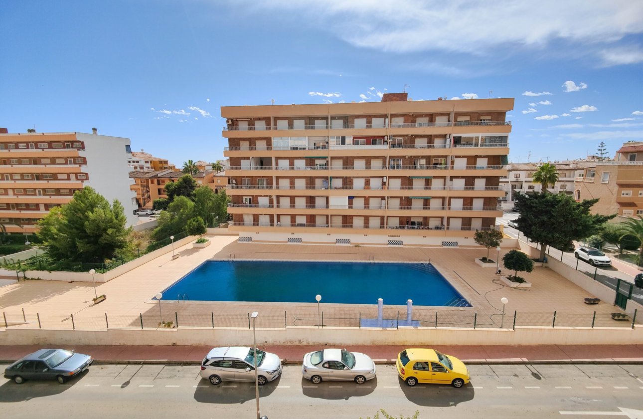 Resale - Apartment -
Orihuela Costa - Costa Blanca
