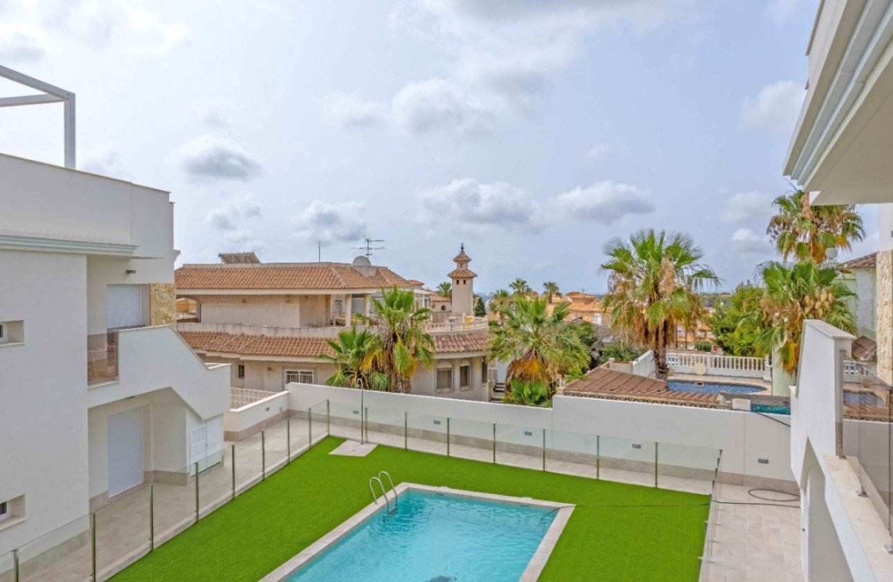 Resale - Apartment -
Orihuela Costa - Costa Blanca