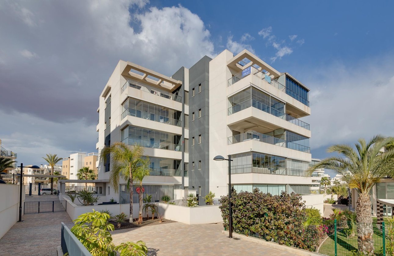 Resale - Apartment -
Orihuela Costa - Costa Blanca