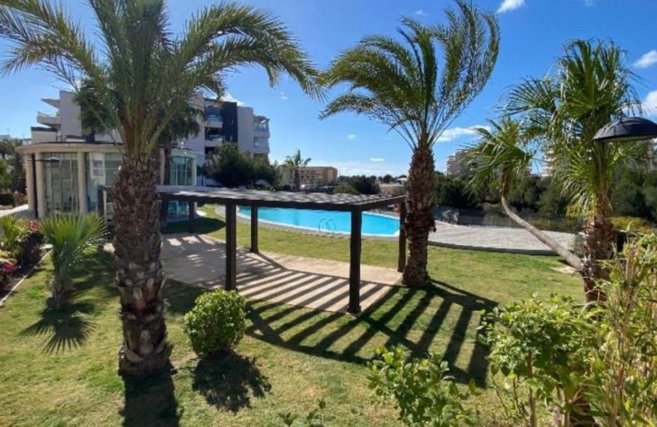 Resale - Apartment -
Orihuela Costa - Costa Blanca