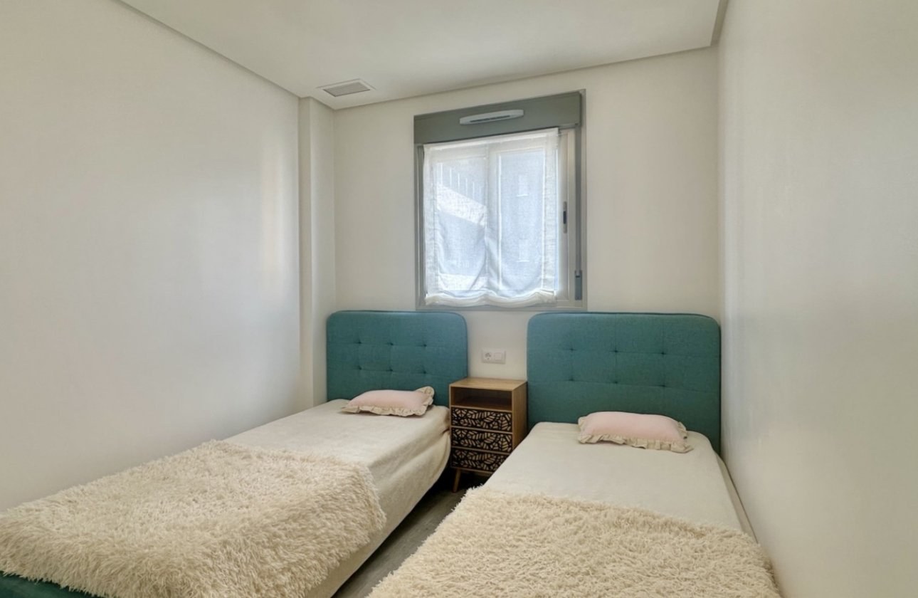 Resale - Apartment -
Orihuela Costa - Costa Blanca