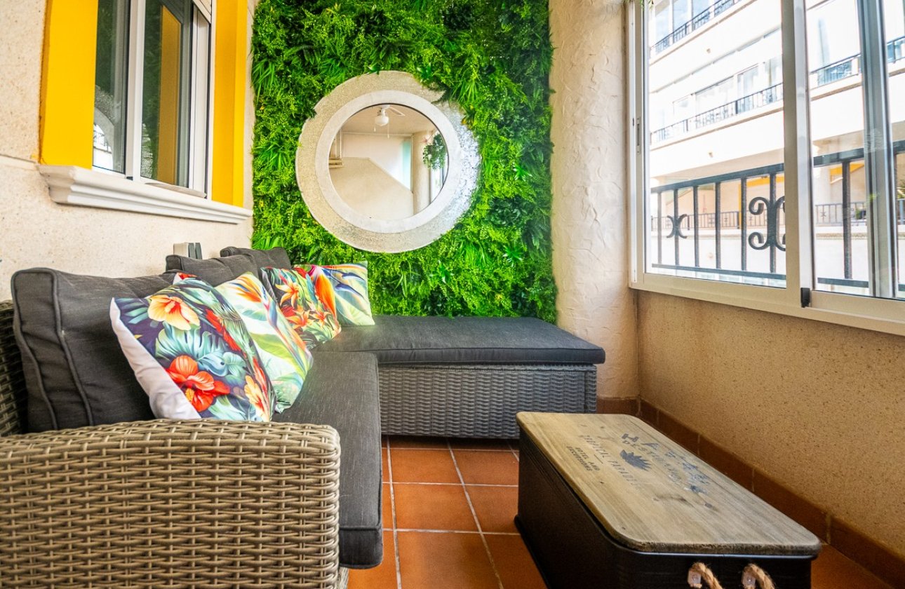 Resale - Apartment -
Orihuela Costa - Costa Blanca