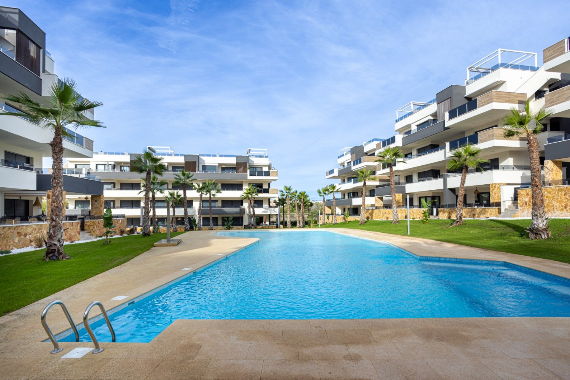 Resale - Apartment -
Orihuela Costa - Costa Blanca