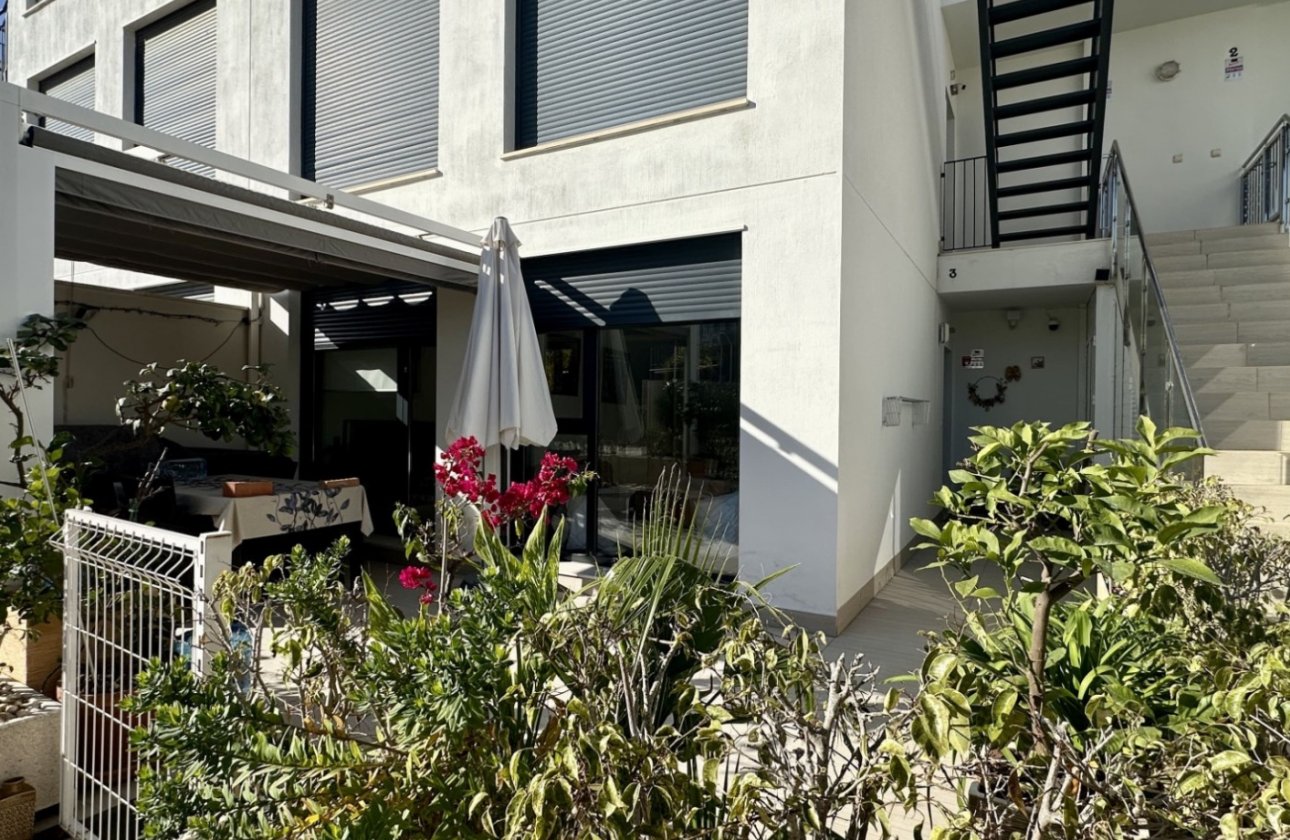 Resale - Apartment -
Orihuela Costa - Costa Blanca