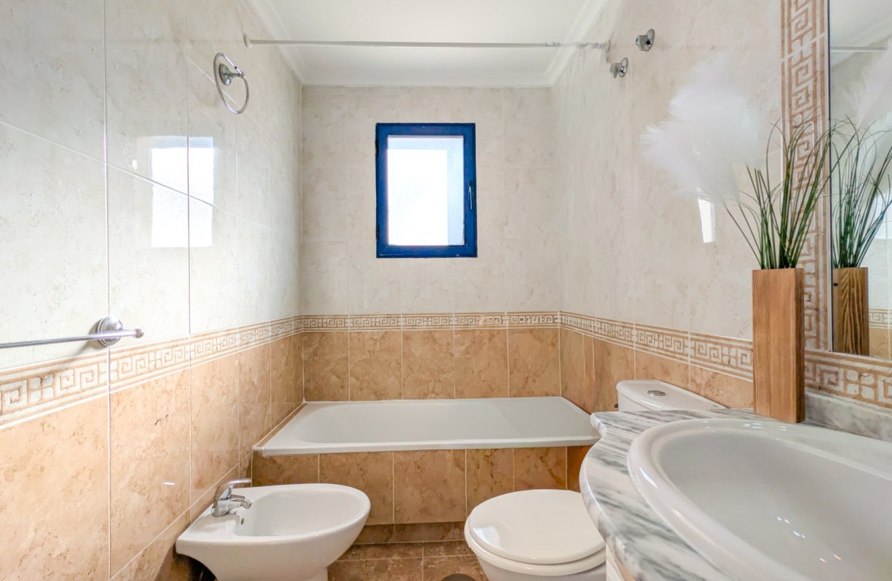 Resale - Apartment -
Orihuela Costa - Costa Blanca