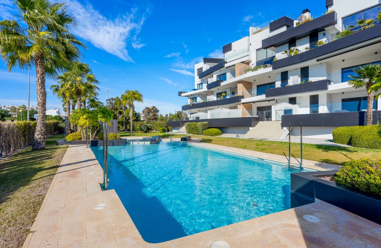 Resale - Apartment -
Orihuela Costa - Costa Blanca