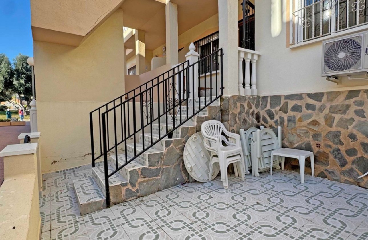 Resale - Apartment -
Orihuela Costa - Costa Blanca