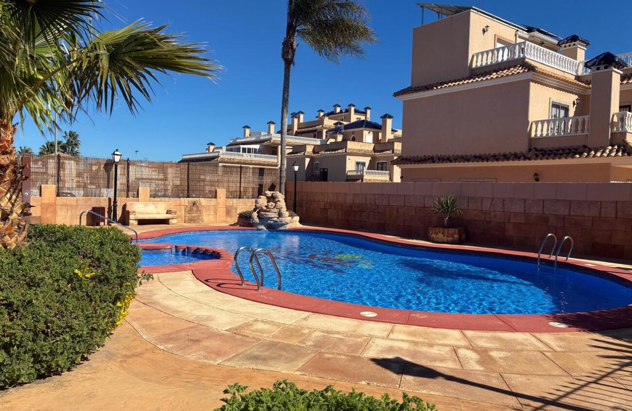 Resale - Apartment -
Orihuela Costa - Costa Blanca