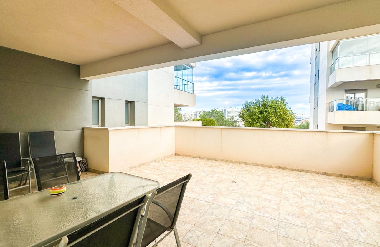 Resale - Apartment -
Orihuela Costa - Costa Blanca