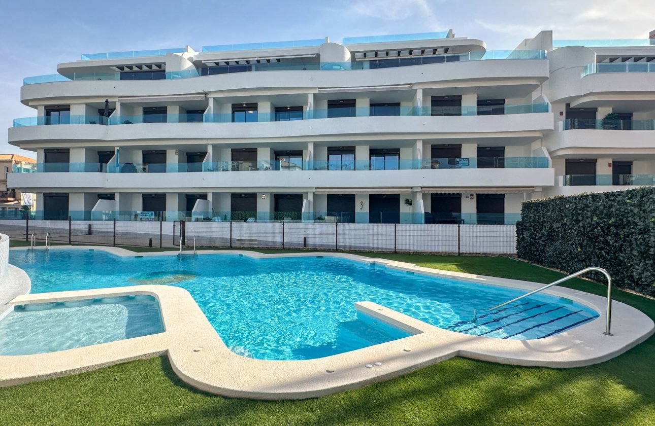 Resale - Apartment -
Orihuela Costa - Costa Blanca