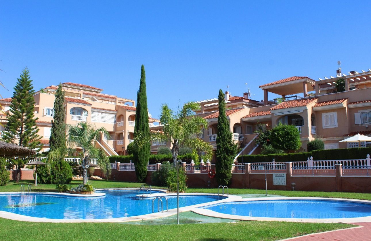Resale - Apartment -
Orihuela Costa - Costa Blanca