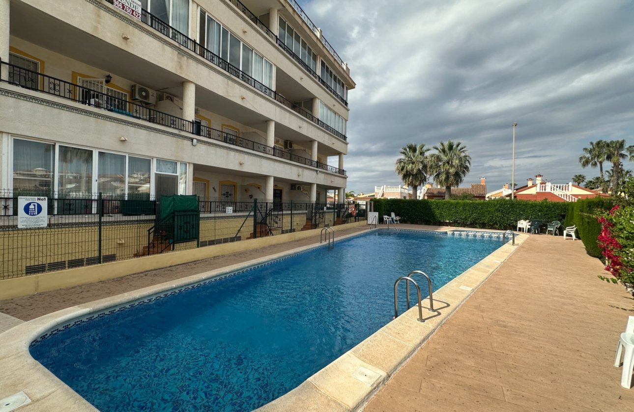Resale - Apartment -
Orihuela Costa - Costa Blanca