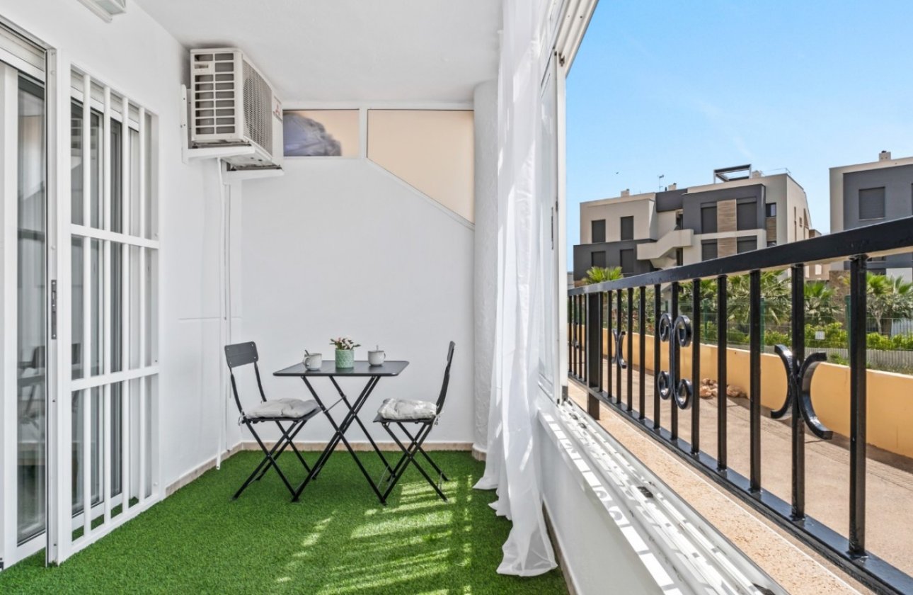 Resale - Apartment -
Orihuela Costa - Costa Blanca