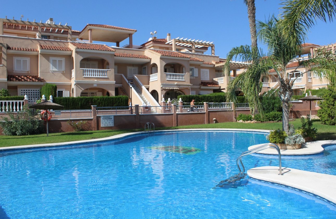 Resale - Apartment -
Orihuela Costa - Costa Blanca