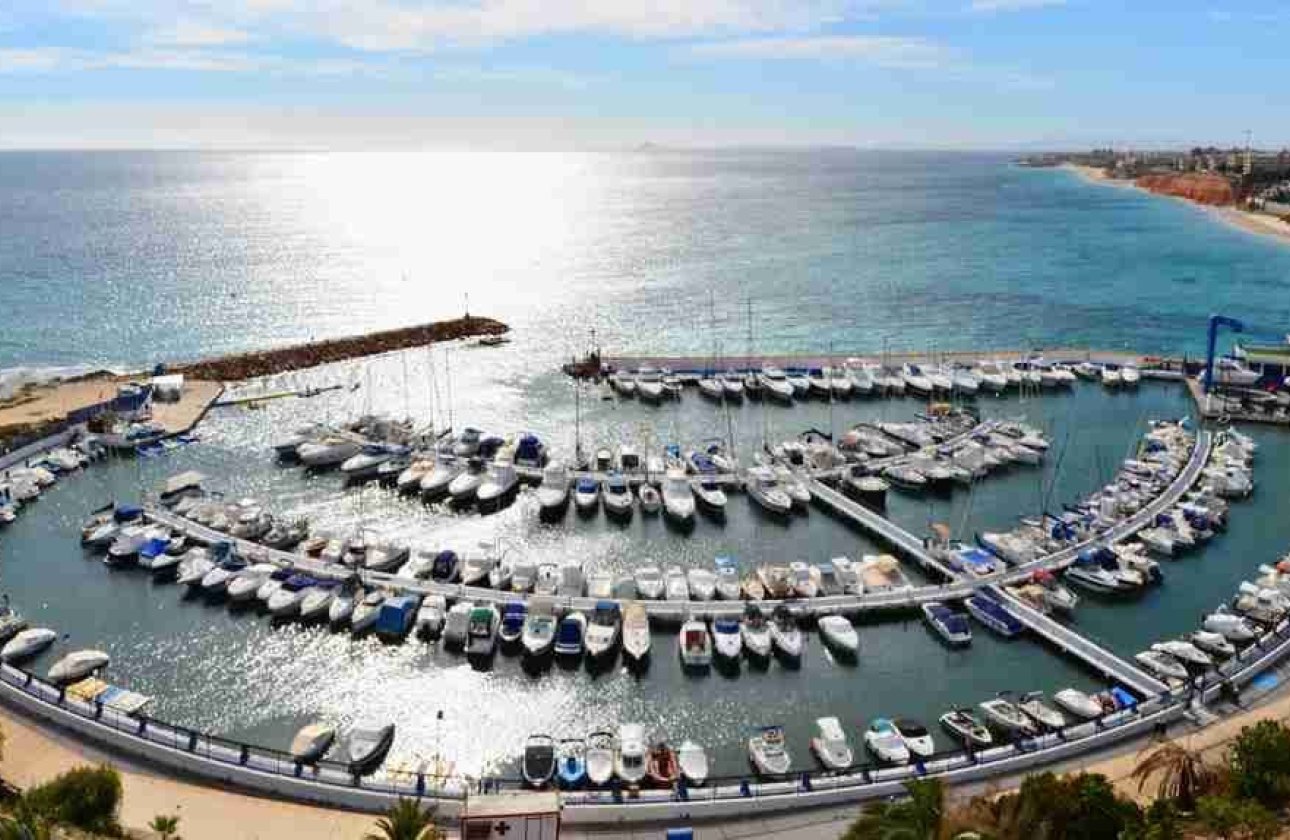 Resale - Apartment -
Orihuela Costa - Costa Blanca